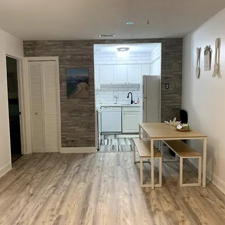 Fullyrenovated 1 Min Walk2 Beach.5Min To Peir Park Panama City Beach Exterior photo